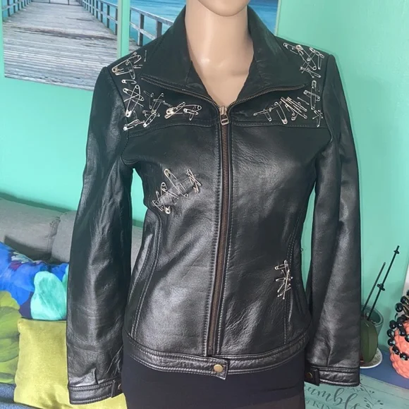 🖤Edgy Leather Jacket🖤 - Picture 2 of 11